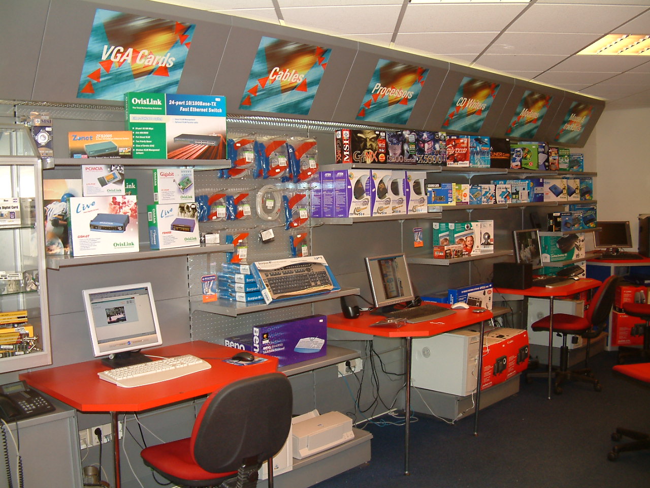 Oude foto van de winkel van HenC Computers
